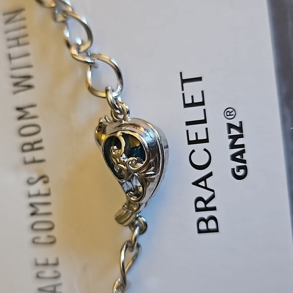 3/$30 GANZ Just Breathe Peace Comes From Within Bird Charm Bracelet - Picture 2 of 4